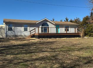 1707 Wild Horse Rd, Lawrence, KS 66044