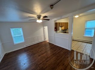 370 River St #372, Woonsocket, RI 02895