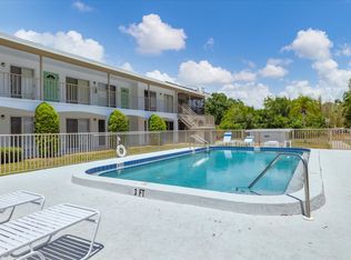 4035 S School Ave APT C4, Sarasota, FL 34231
