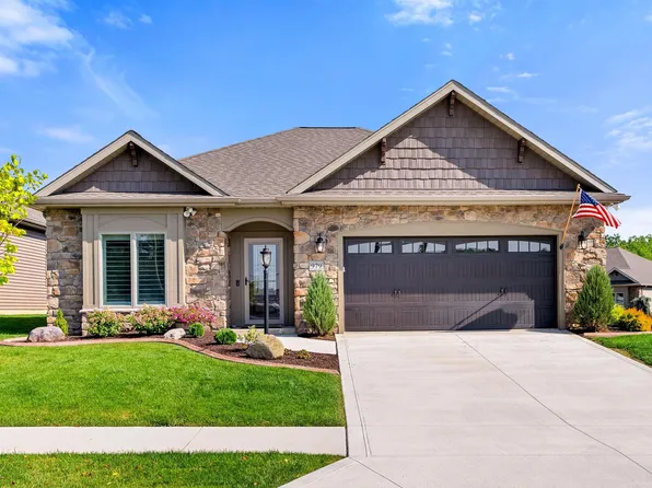 979 Songbird Ct, Fort Wayne, IN 46825