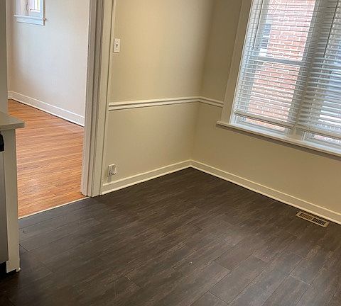 3rd image of 6320 Oakland Ave #2AP