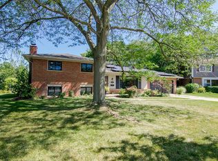 732 Braeside Pl, Ann Arbor, MI 48103