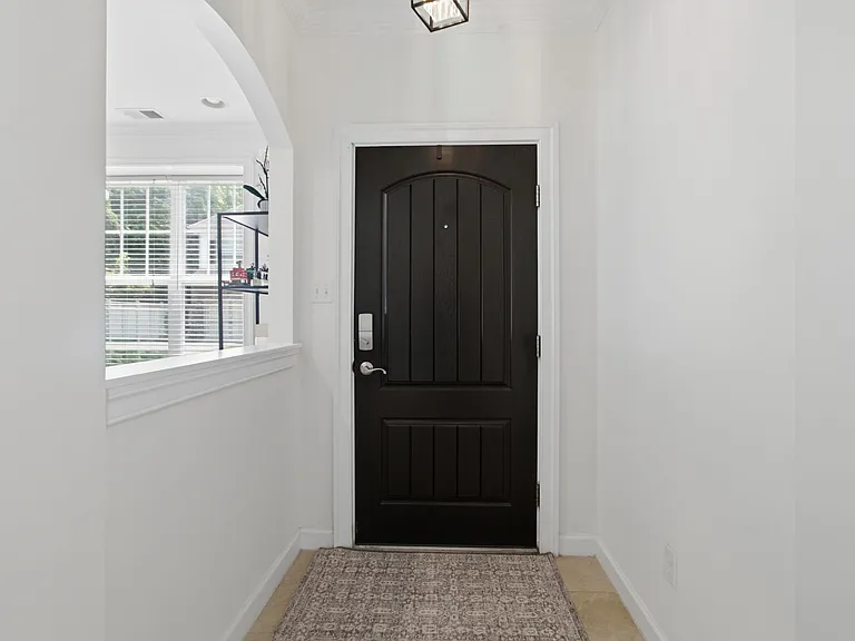 5500 Goose Pond Ln #1A — Photo 5