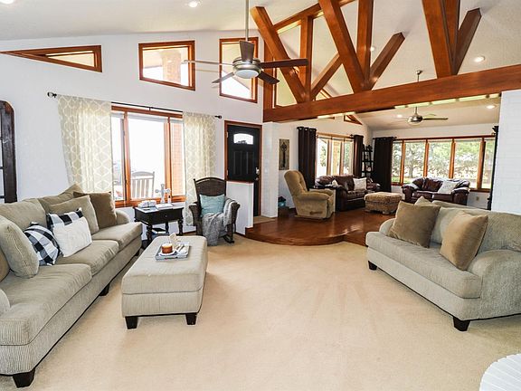 4th image of 881 Farm Road 1843