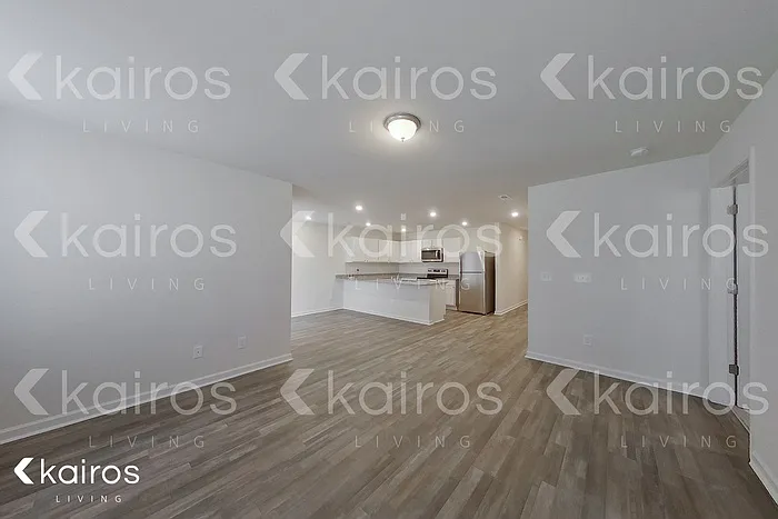 4 bed, 2.0 bath, 1607 sqft, $1,945 — Photo 3