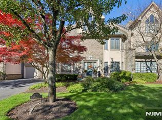 273 Hampshire Ridge #273, Park Ridge, NJ 07656