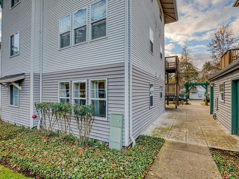 Fern Ridge — Photo 27