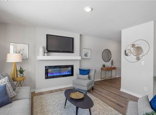 2118 Bugge Dr, Adel, IA 50003