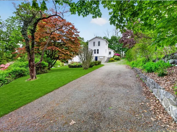 17 Montrose Station Road, Montrose, NY 10548