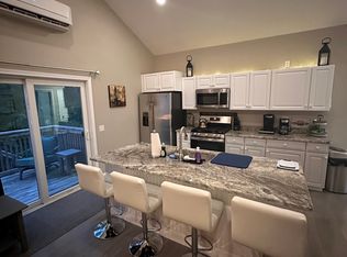 29 Pimlico Pond Rd #B, Mashpee, MA 02649