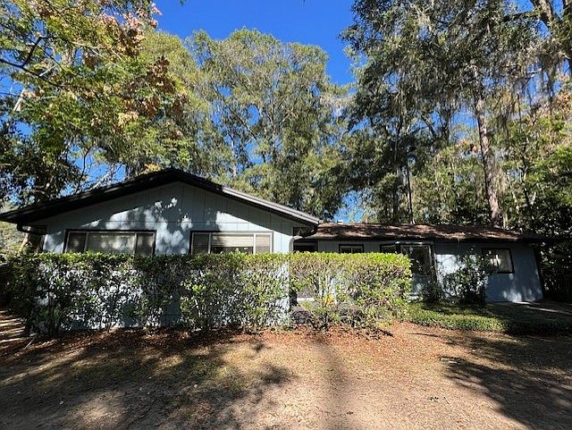 1st image of 3030 SW 2nd Ave