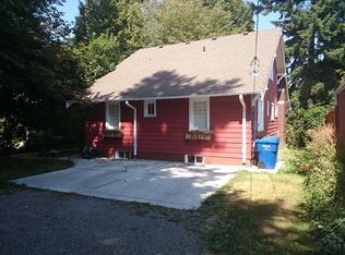 7459 Gatewood Rd SW, Seattle, WA 98136