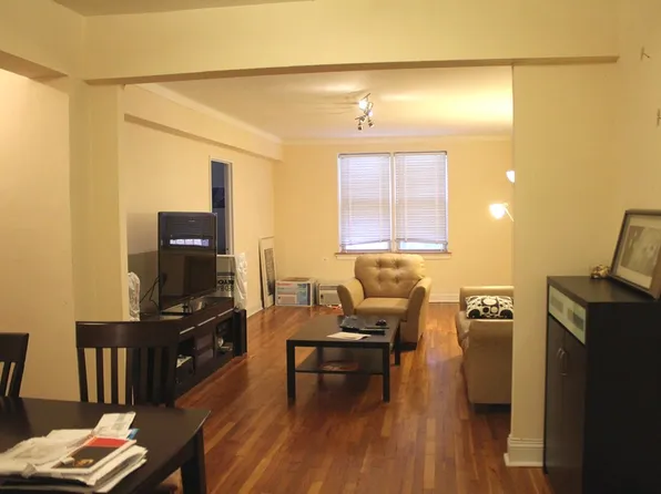 11020 71st Avenue image 1 of 8