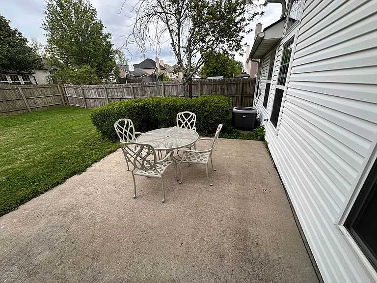 516 Millpond Rd — Photo 12