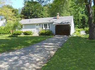 5 Gile St, Haverhill, MA 01830