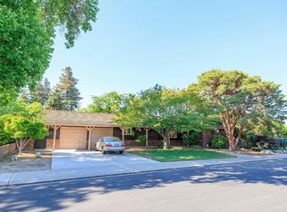 500 Cheshire Ln, Modesto, CA 95350