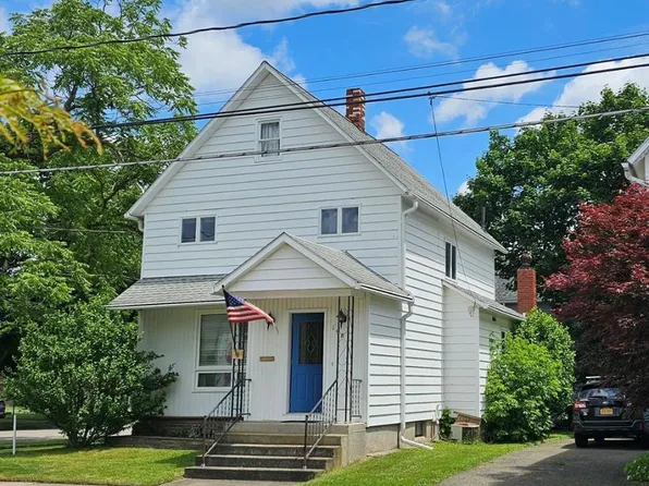 198 Dodge Ave, Corning, NY 14830