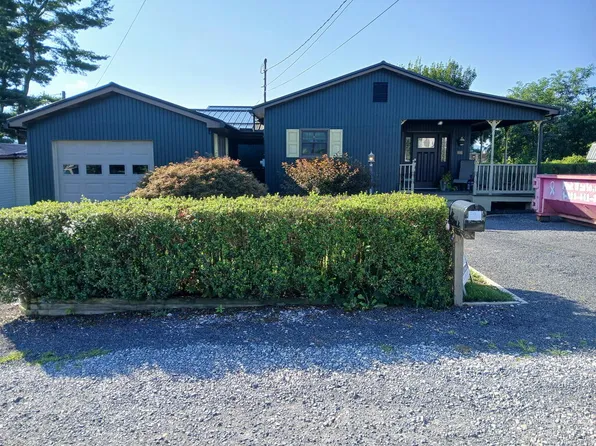 20 Shaversville Cir, Mount Union, PA 17066