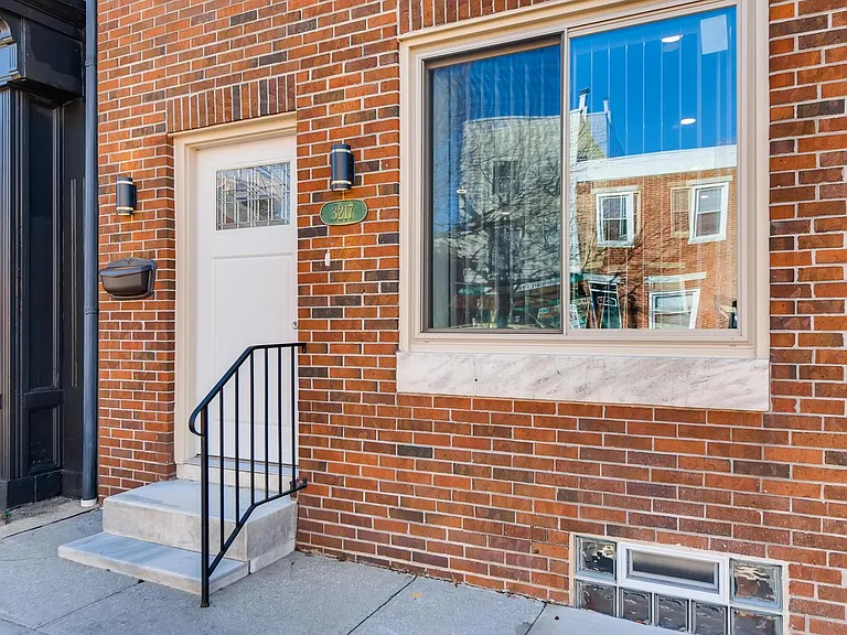 3217 Odonnell St — Photo 2