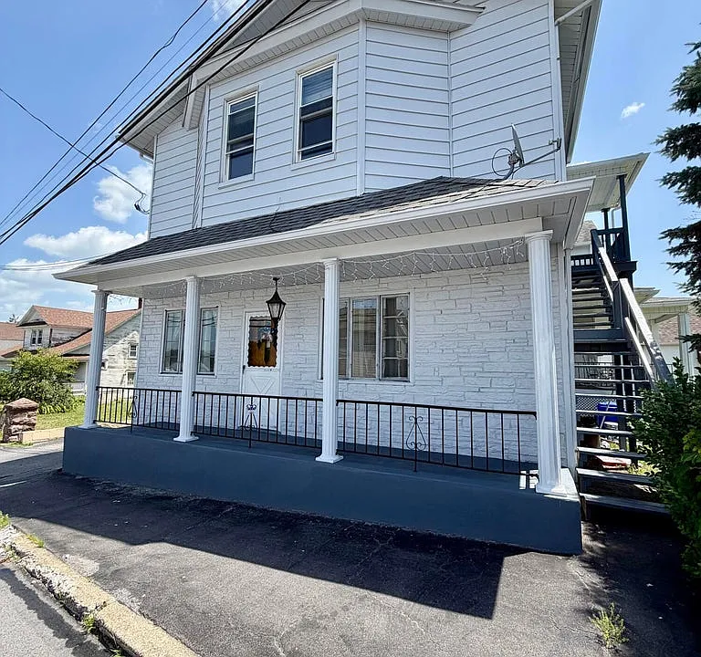 235 Ziegler St #1