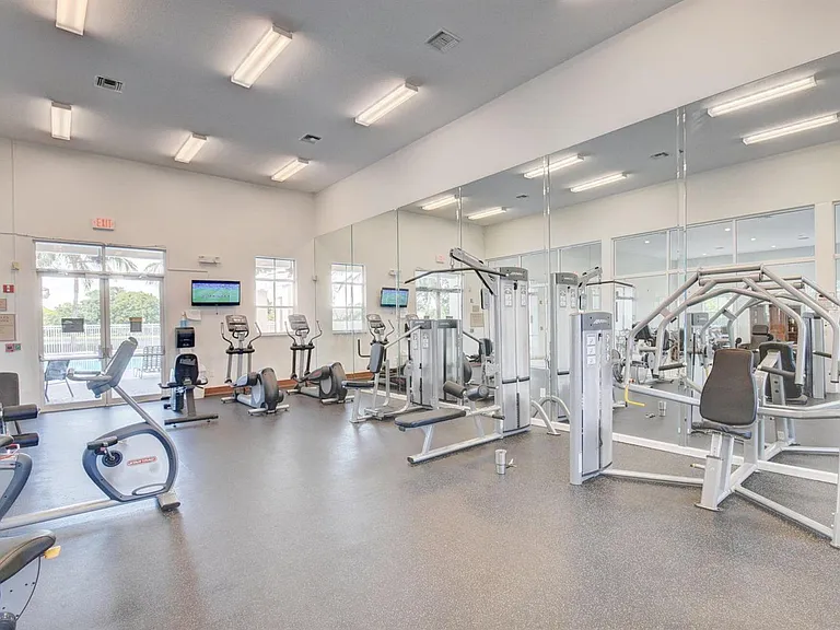 9917 Porta Leona Ln — Photo 28