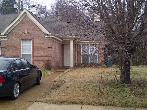 3rd image of 9300 Grove Manor Dr