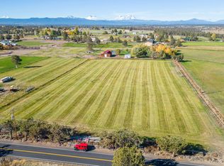 8255 SW 77th St, Redmond, OR 97756