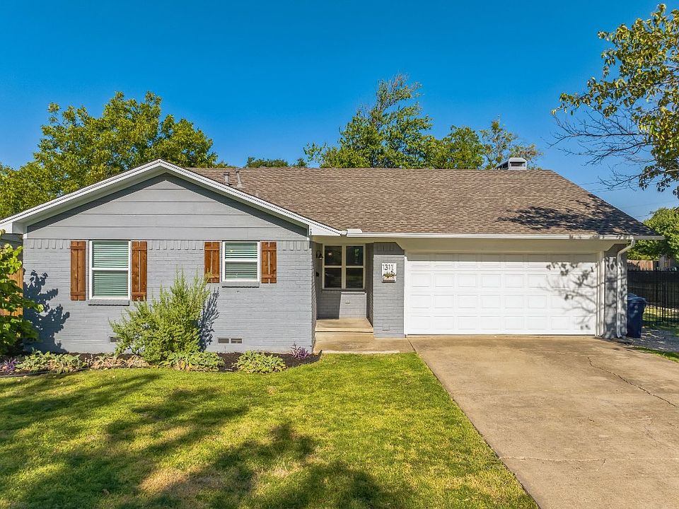 1st image of 1311 White Cir
