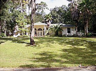 8221 NW 43rd Ln, Ocala, FL 34482