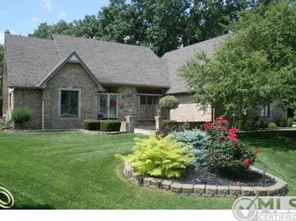 46365 Hawkins Ct, Shelby Township, MI 48315