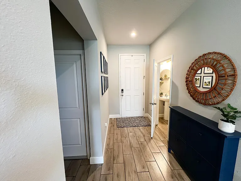 1585 Chelsea Manor Cir — Photo 10