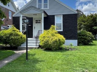 1549 Maple St, Bethlehem, PA 18017