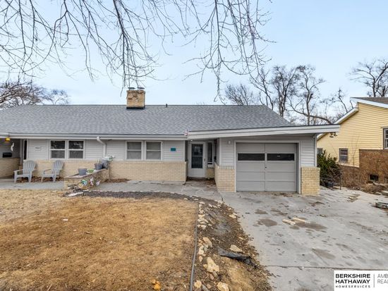 4660 Frances St, Omaha, NE 68106