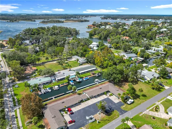 1412 SE Paradise Ave APT 08, Crystal River, FL 34429