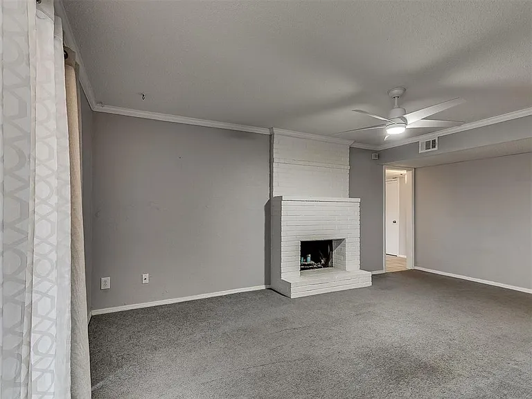 1703 E Lindsey St — Photo 10