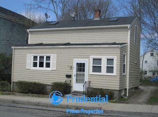 9 Prescott Hall Rd, Newport, RI 02840