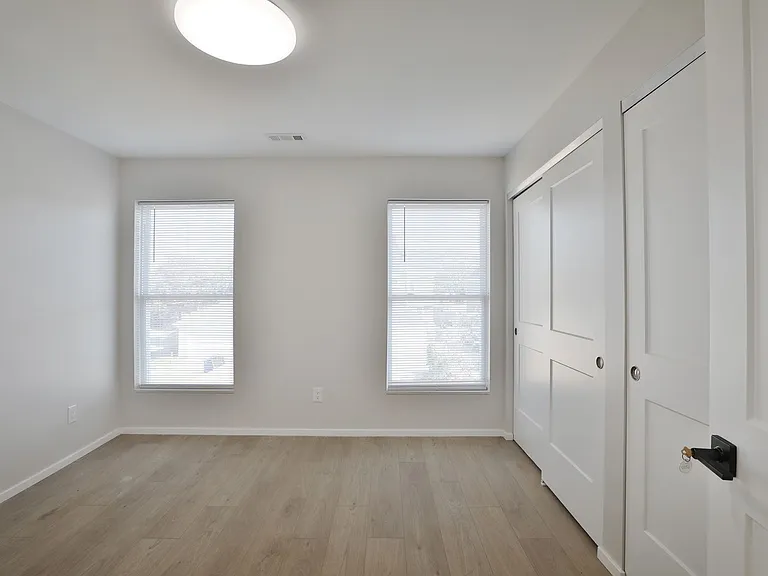 108 Hawkes Ave — Photo 26