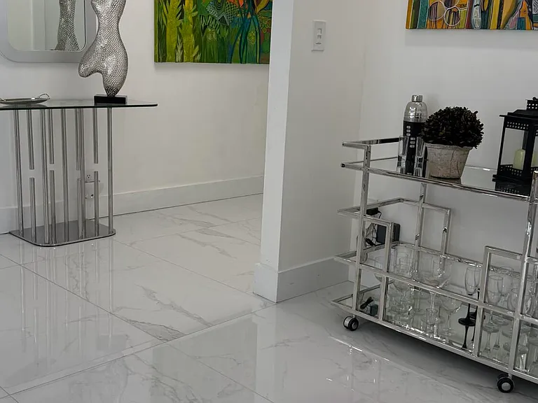 16425 Collins Ave #2514 — Photo 7
