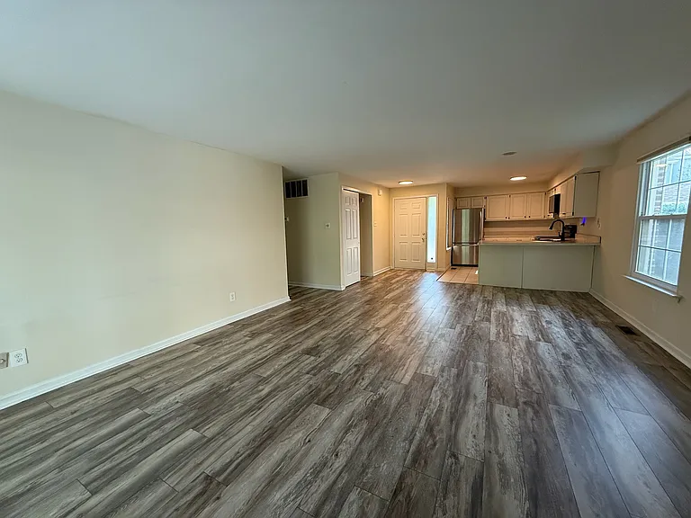 107 Cheswold Ct #107 — Photo 10