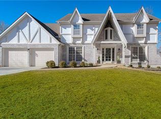 12004 Aberdeen Rd, Leawood, KS 66209