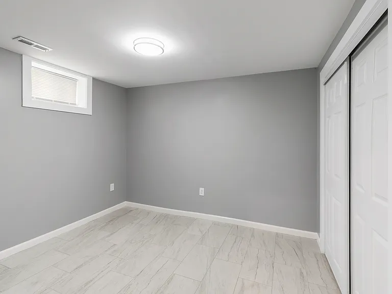 3018 Taylor Ave — Photo 10