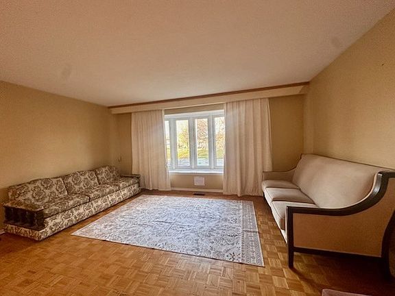 3rd image of 74 Greenmount Rd