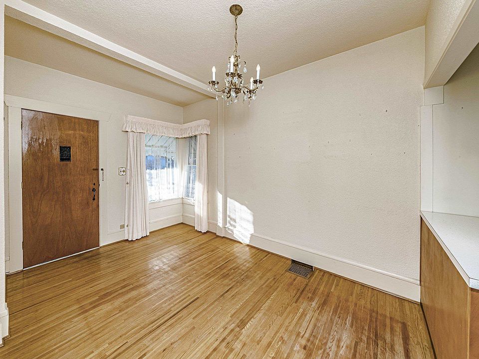 3247 E 29th Ave, Vancouver, BC V5R 1W4 MLS R2741311 Zillow