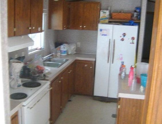 5th image of 208 Laco Ln