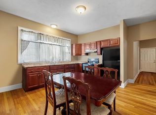 32 Warren St Unit 1, Taunton, MA 02780
