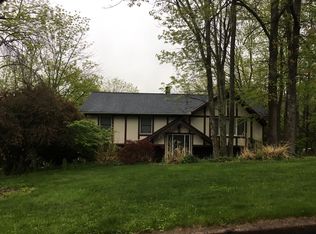 63 Custer Dr, Ringwood, NJ 07456