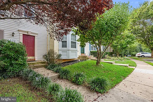 570 Highland Towne Ln Photo 1