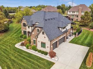 8884 Port Washington Dr, Frankfort, IL 60423