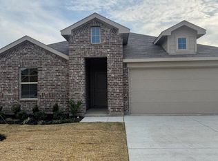 9445 Mint Hill Dr, Fort Worth, TX 76108