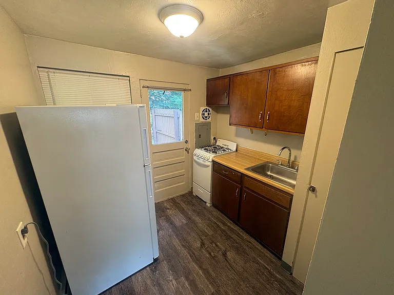 1-19 Pennridge Ct #12A — Photo 5